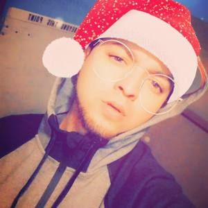 Meet your Posher, Alex